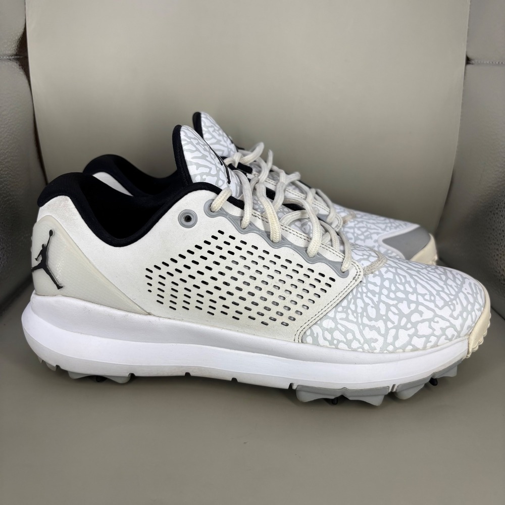 Jordan Trainer ST G White Cement Golf Shoes Mens 10 AH7747-100 Low Top Spiked